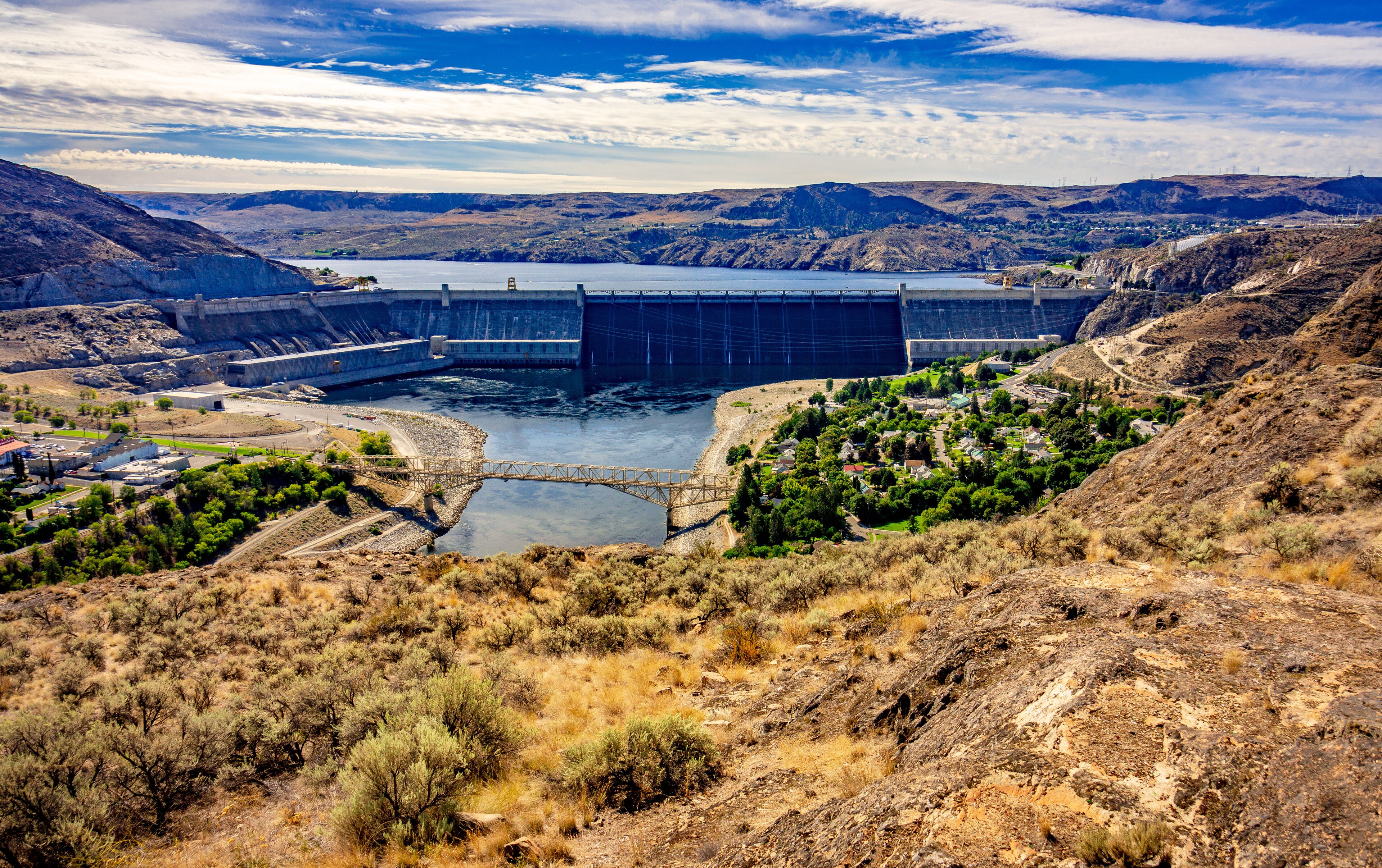 Grand Coulee Dam and Columbia River