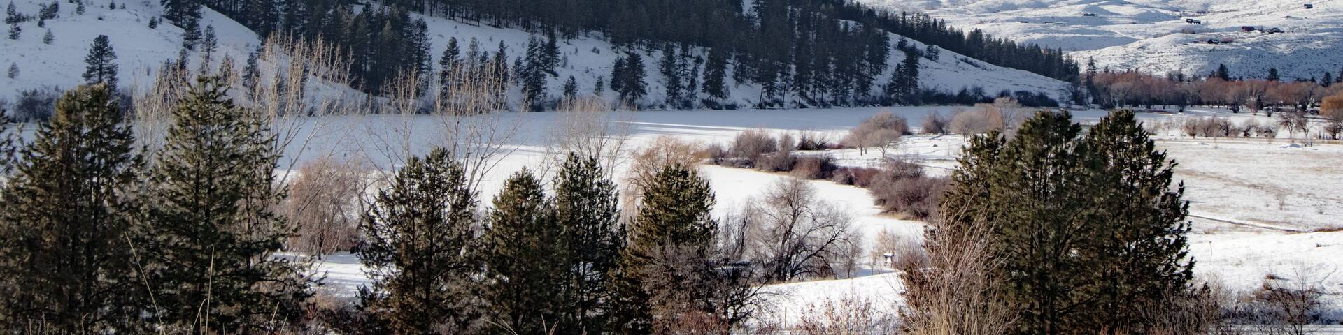 Pearrygin Lake and North Cascades Mountain Range in Distance - Winthrop, Washington, USA