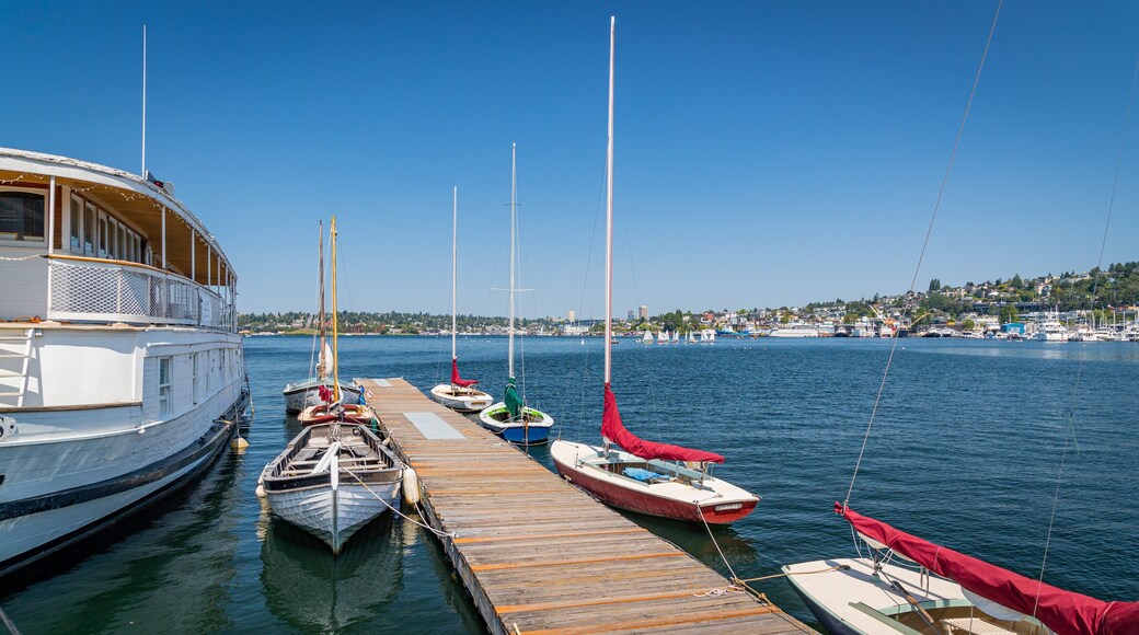 Northwest Seaport featuring a bay or harbor