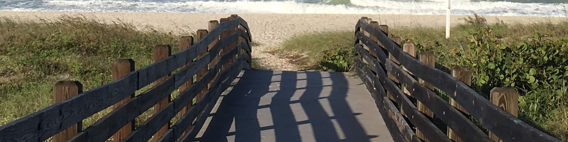 After running the Bill Beer Run 5.0 miler I walked to check out the choppy surf just north of the North Jetty at Nokomis Beach. I was surprised to see no surfers out there. Water temps were about the same as ambient air of 70 degrees.