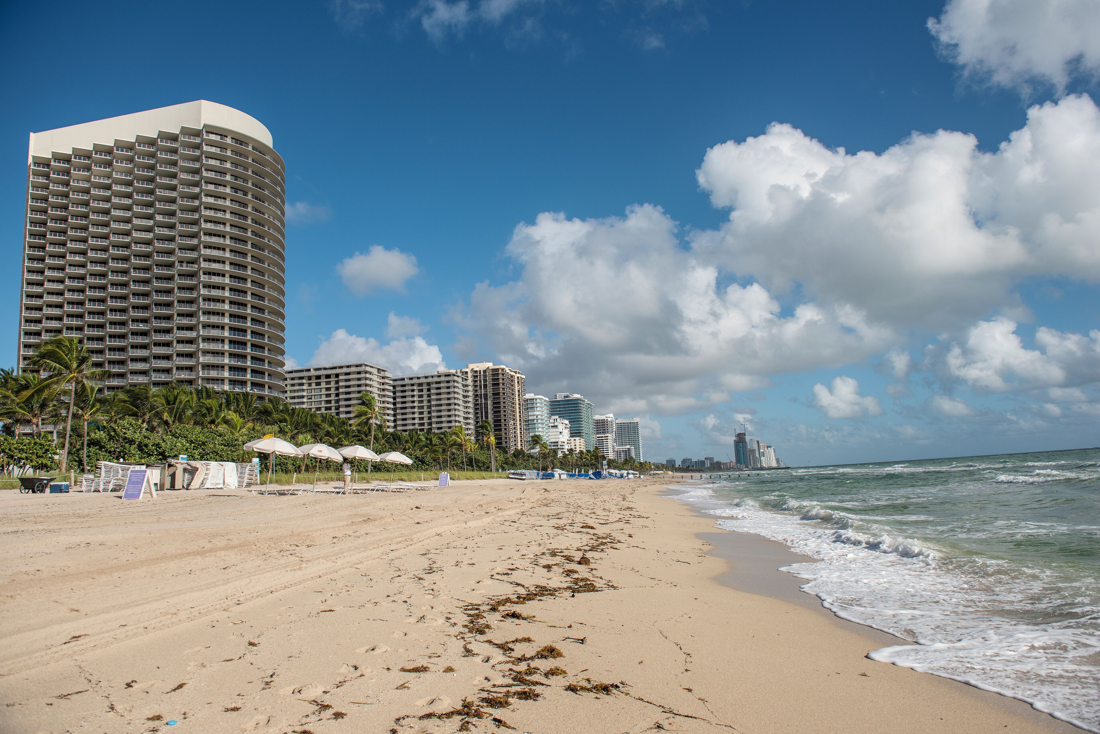 MiamiBeach_BalHarbourBeach_553248621532653060-0308