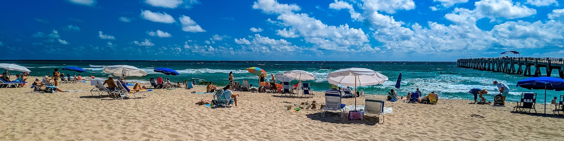 The Lake Worth Florida Pier / Waves