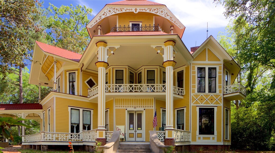 Dimora Storica Lapham-Patterson House mostrando casa