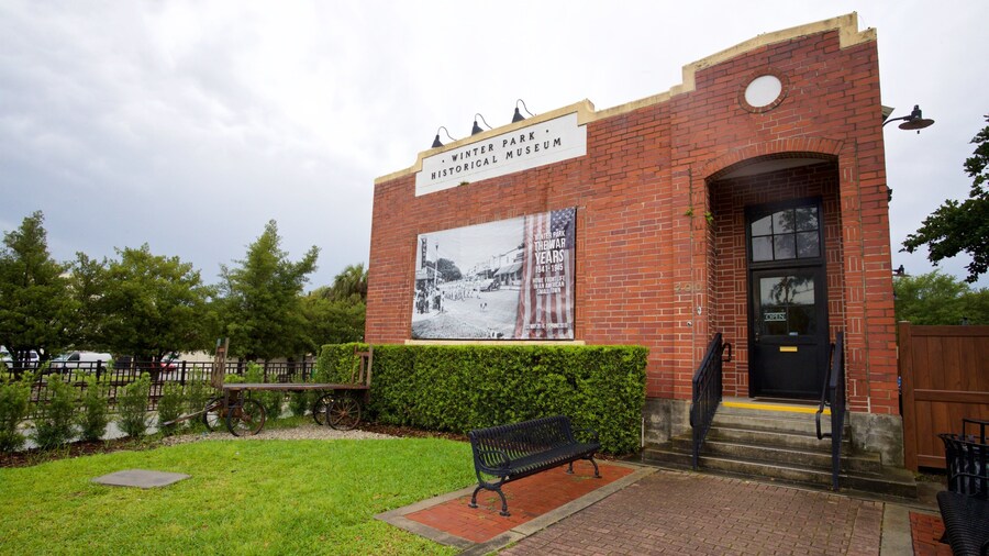 Winter Park Historical Museum featuring outdoor art
