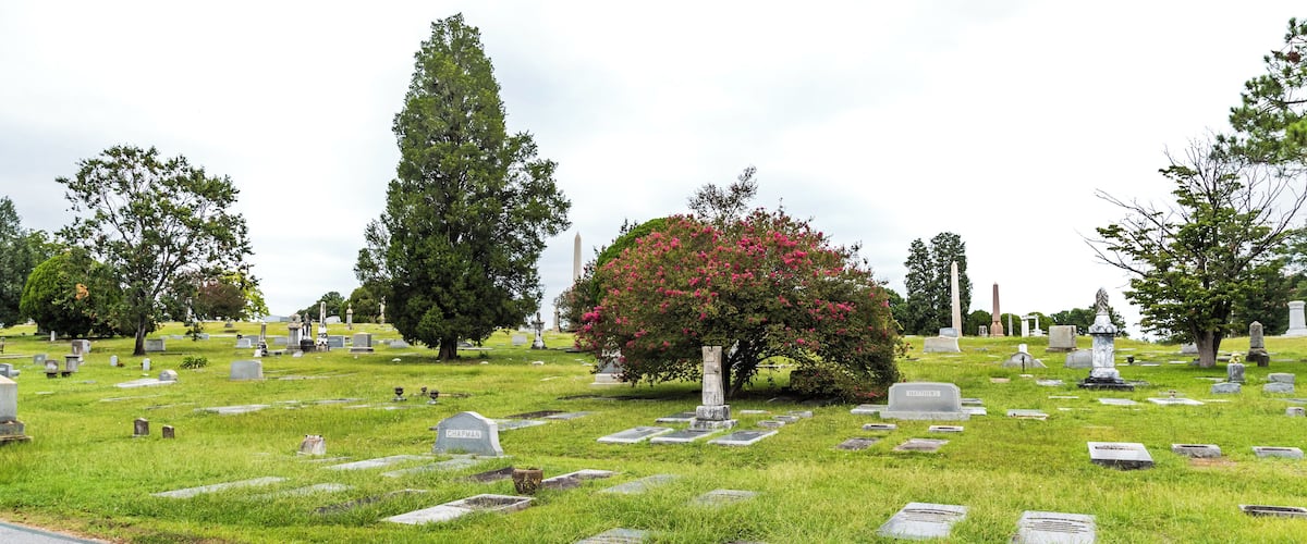 Macon_RiversideCemetery_553248621532654693_02