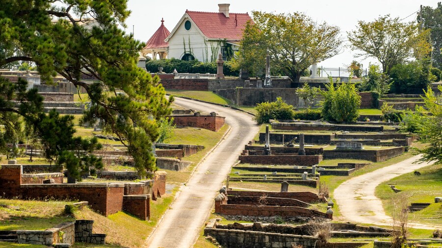 Rose Hill Cemetery featuring a cemetery