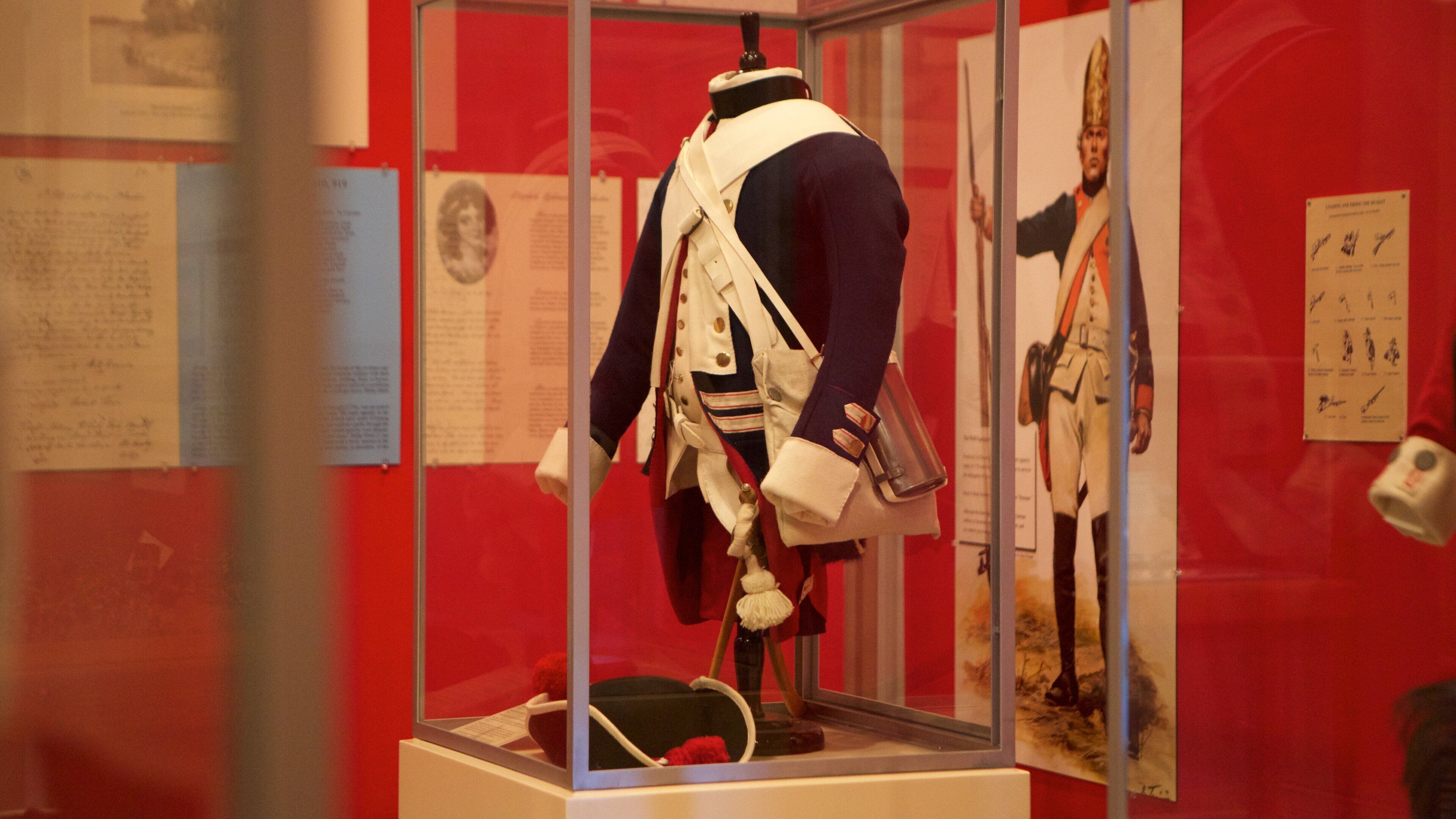 Savannah which includes interior views