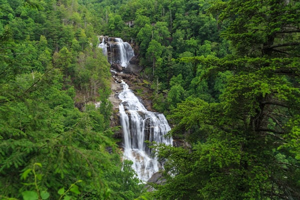 Whitewater Falls near Cashiers in the mountains of North Carolina, USA. There is a paved trail to see the magnnificent falls.