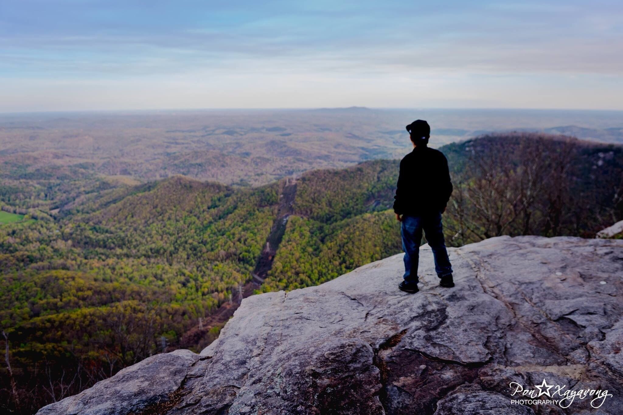 Nice little lookout area pass the cross 