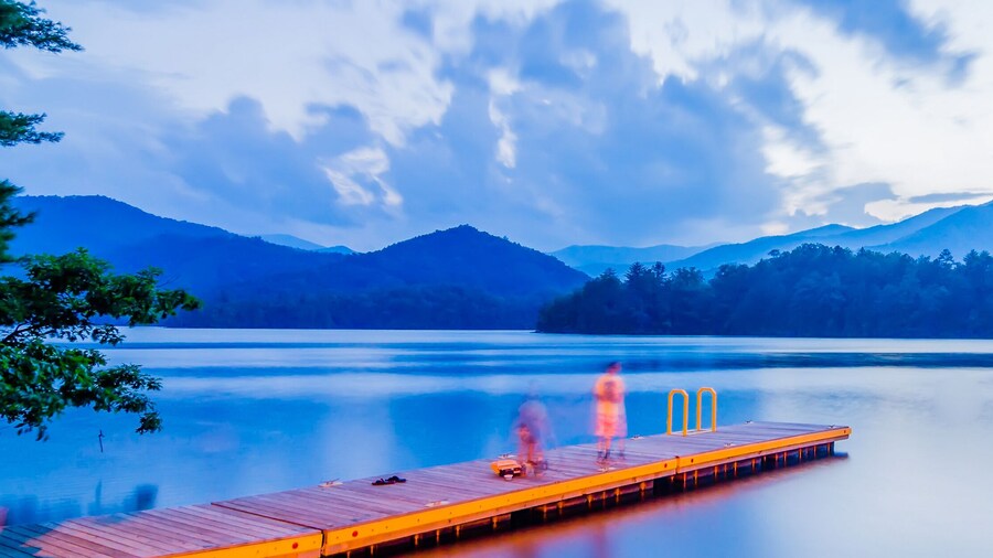 lake santeetlah in great smoky mountains