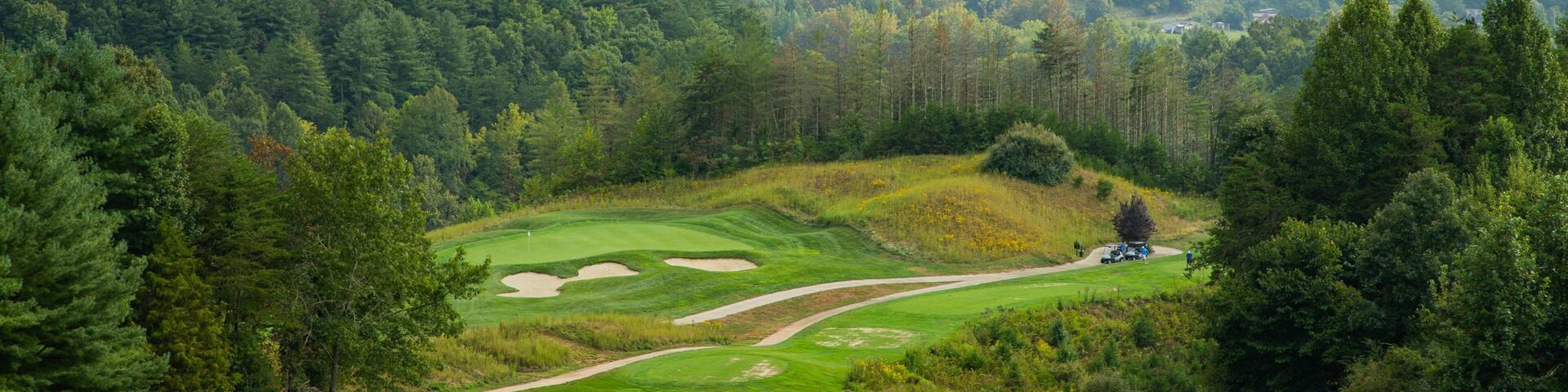 Sequoyah National Golf Club showing landscape views and golf