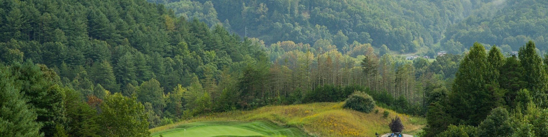 Sequoyah National Golf Club showing landscape views and golf