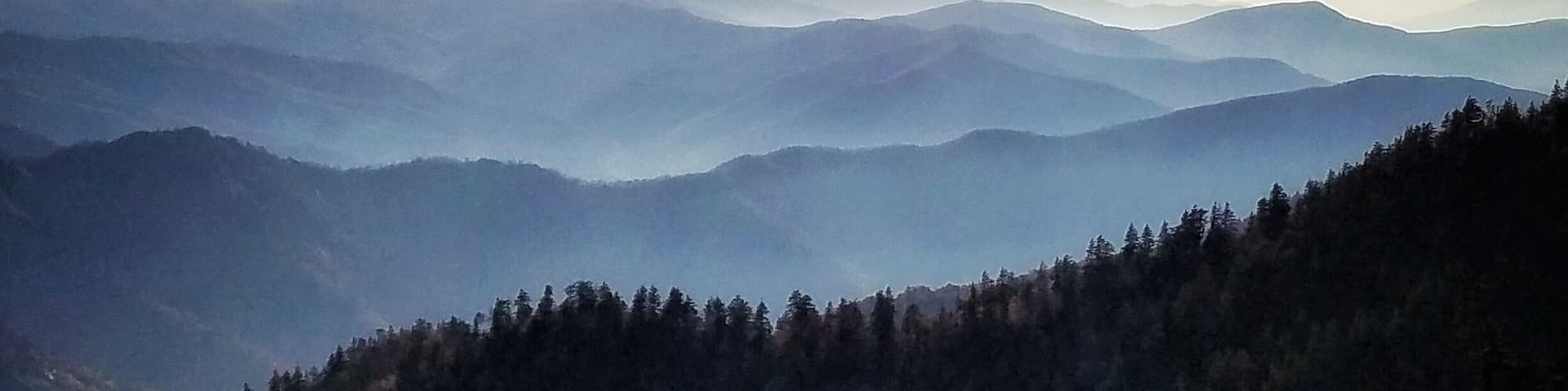 Overlook from Mount Le Conte Trail at Great Smoky Mountain National Park. Oct. 2017. #greatsmokymountainsnationalpark