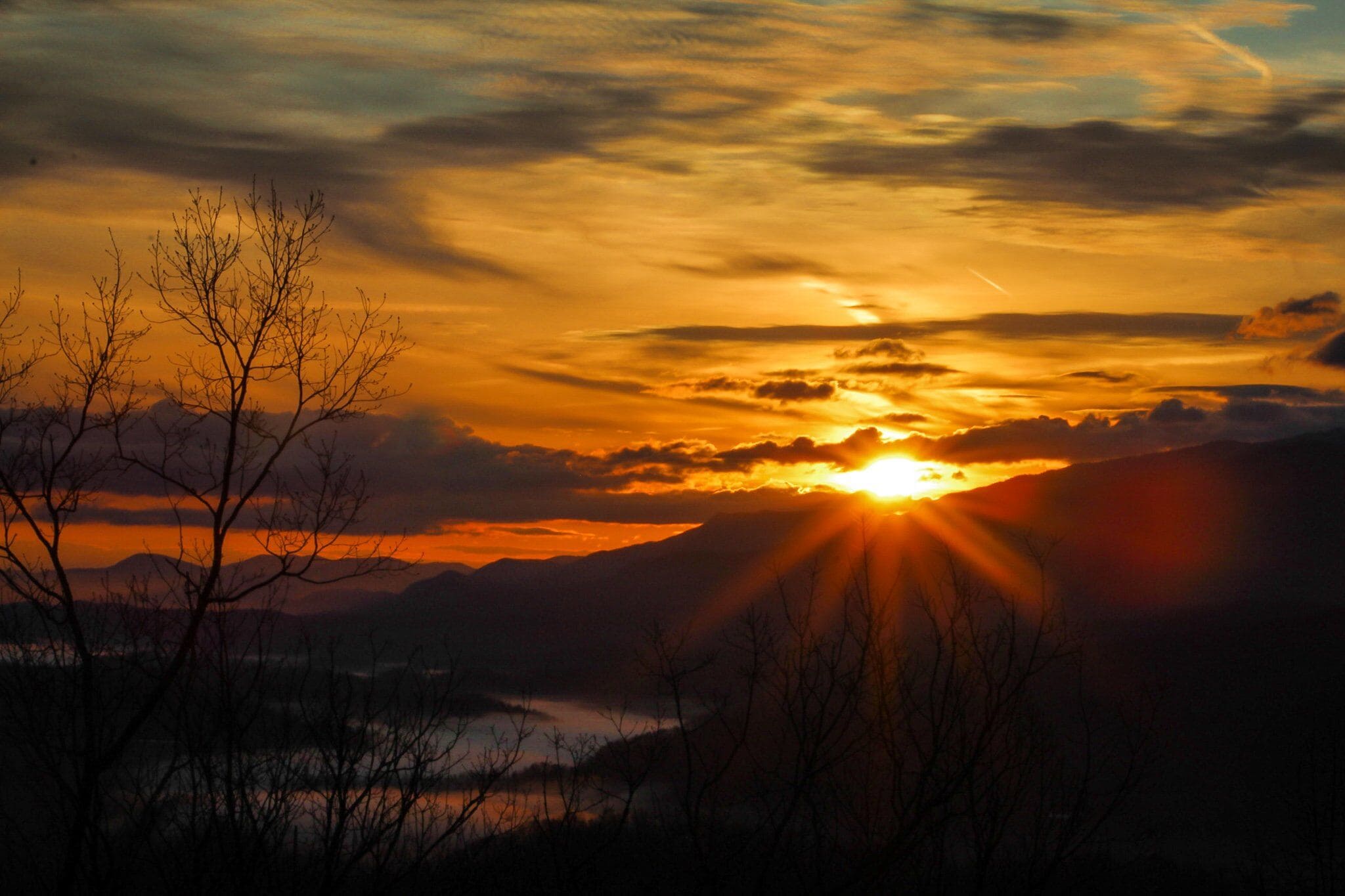 Sunrise over Mt. Le Conte in April #adventure