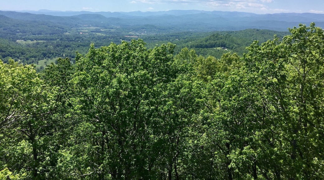 Standing in North Carolina and we are able to see into South Carolina and Tennessee with the Blue Ridge mountains in the distance.