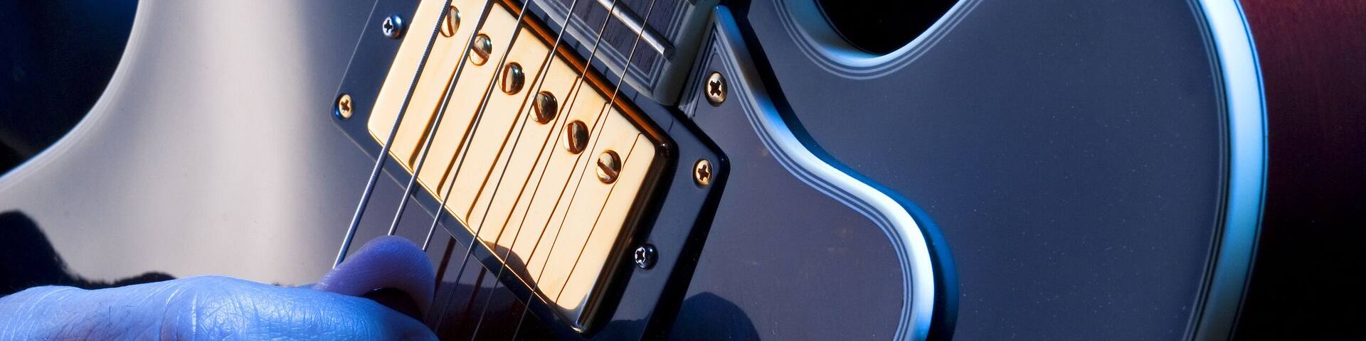 playing blues guitar