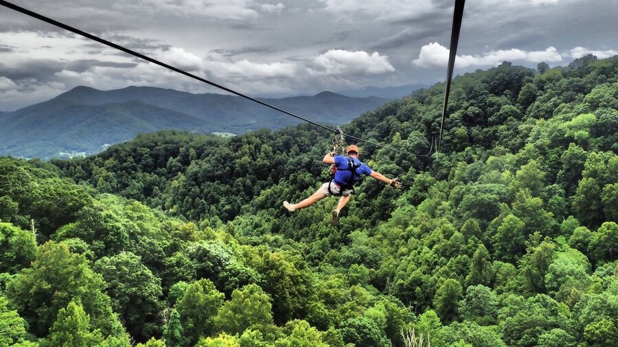 The Blue Ridge Experience's 3600 foot 2nd zip. Awesome views of the Blue Ridge Mountains!