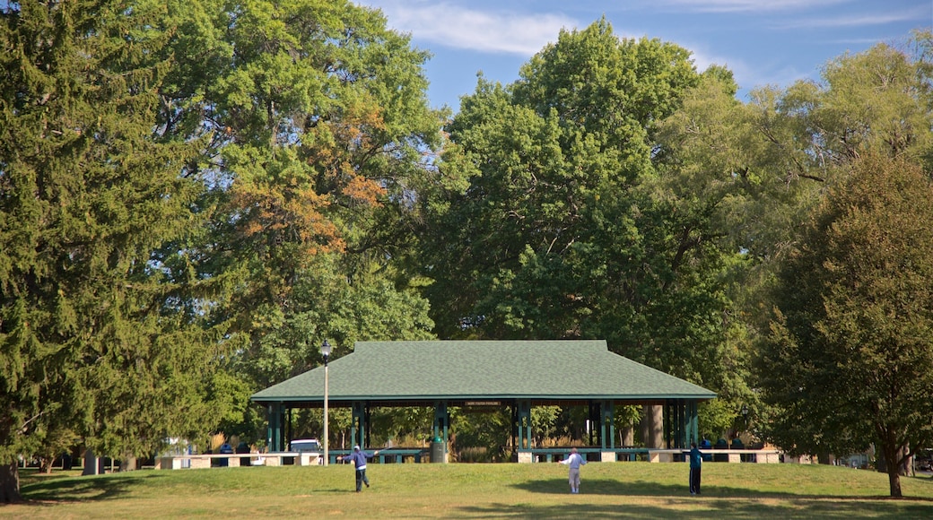 Hessel Park which includes a park as well as a couple