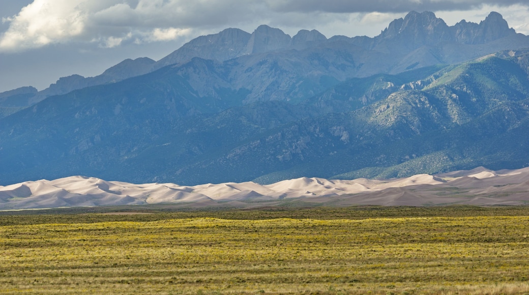 キット・カーソン・ピークとチャレンジャー・ポイント