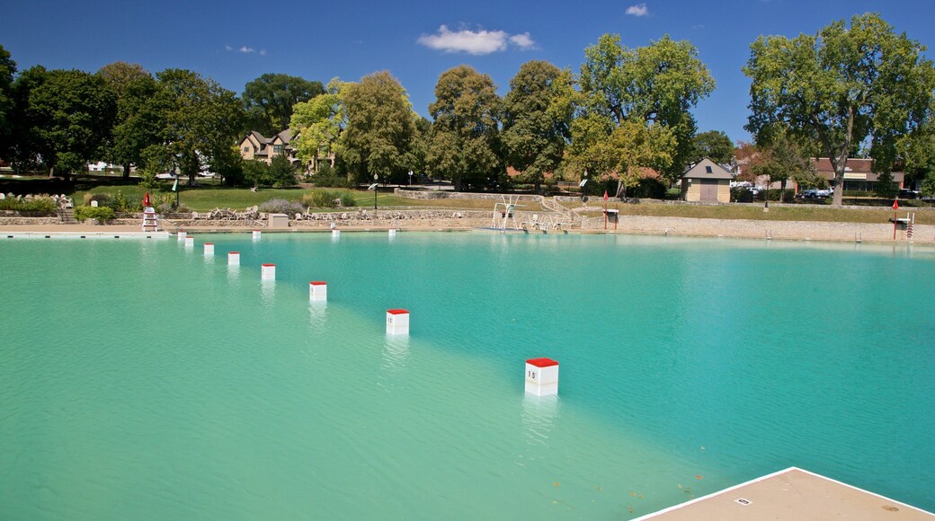Centennial Beach showing a pool