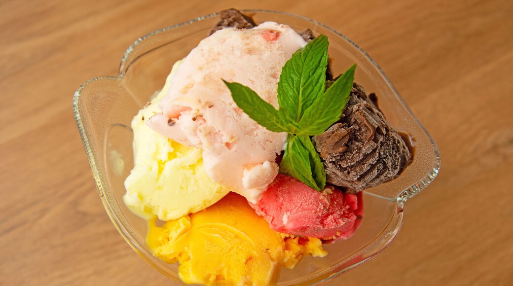 Tom's Ice Cream Bowl