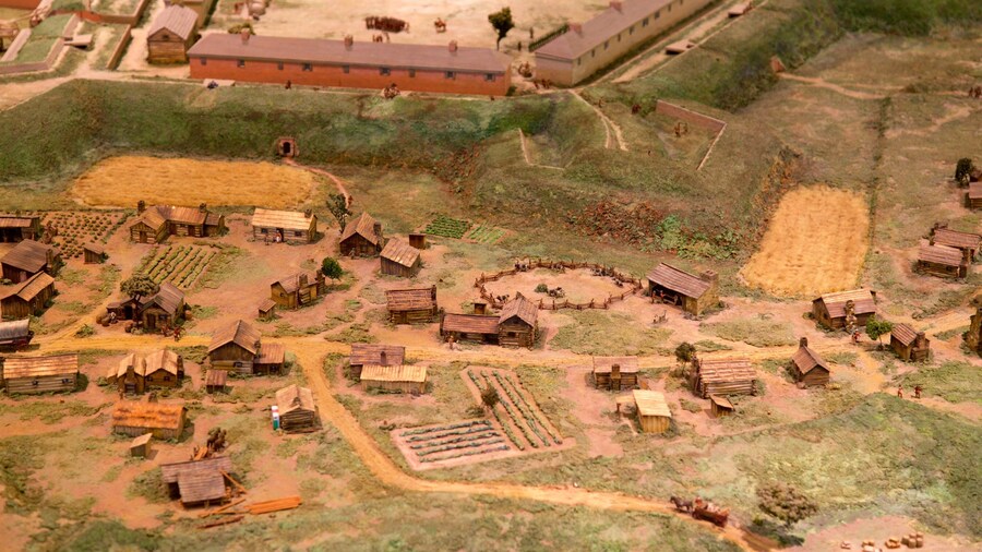 Fort Pitt Museum ofreciendo vistas interiores