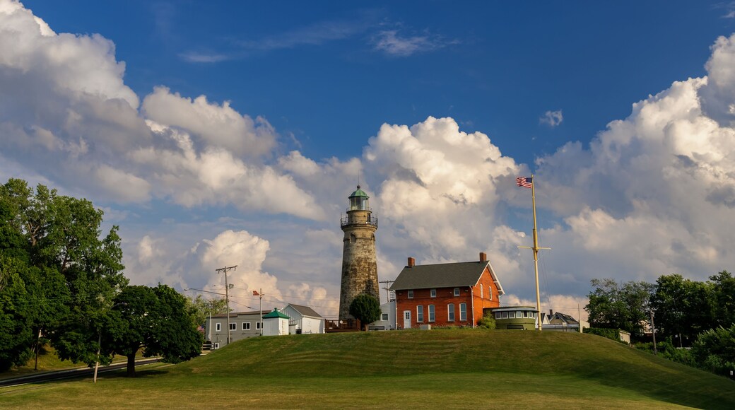Fairport Harbor Marine Museum and Lighthouse