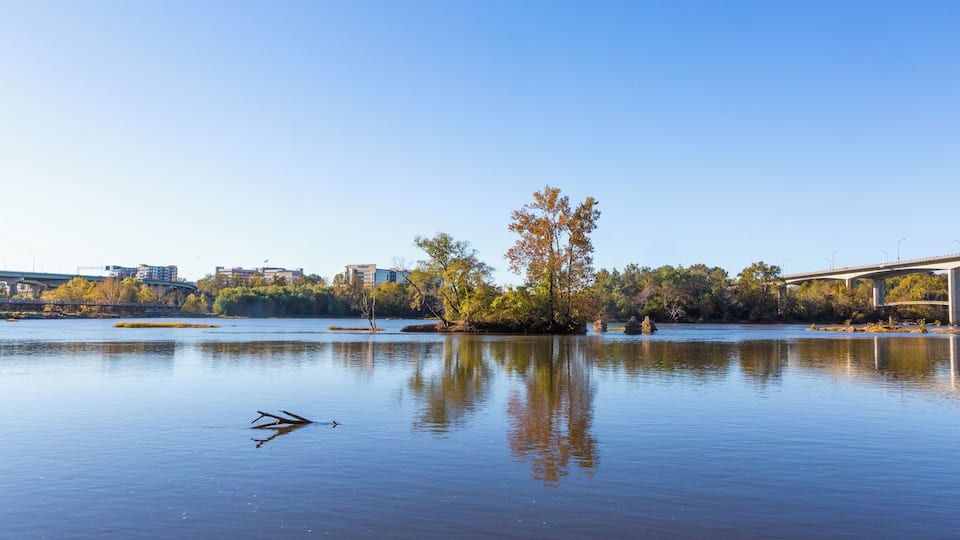 Richmond_JamesRiver_553248621532661548_13