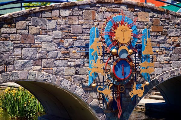 Carroll Creek Linear Park featuring outdoor art and a bridge