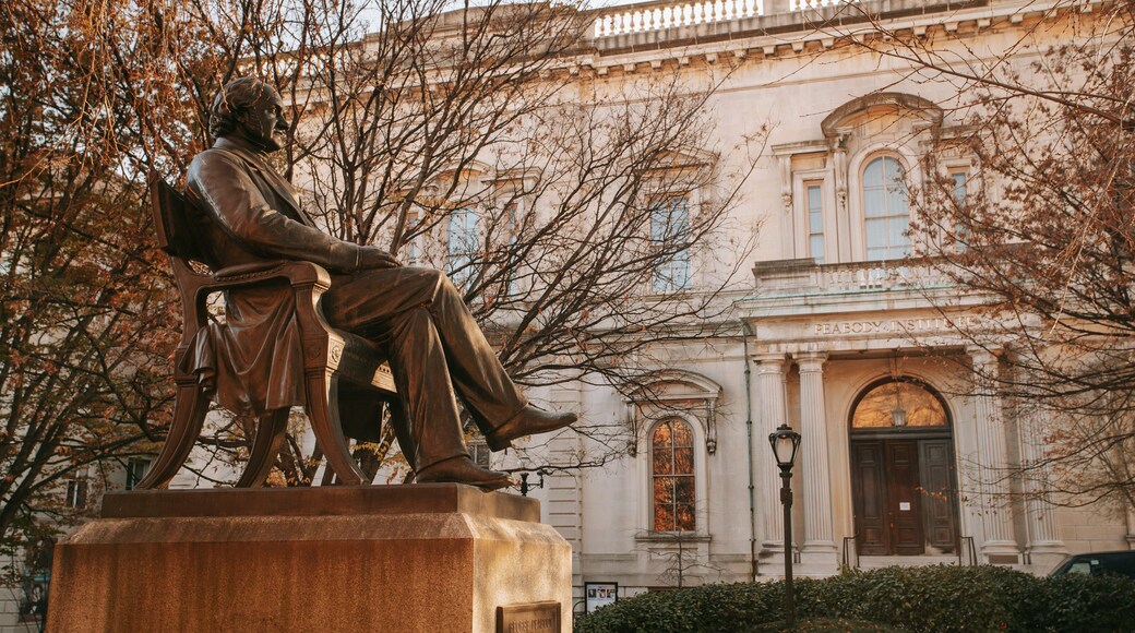 George Peabody Library which includes heritage architecture and a statue or sculpture
