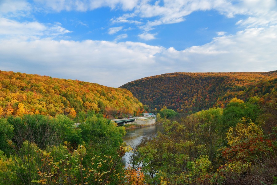 Delaware Water Gap panorama in Autumn with colorful foliage with forest and mountain  over river