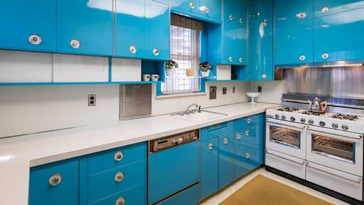 Louis Armstrong House showing heritage elements, a house and interior views