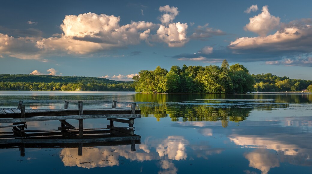 Swartswood State Park