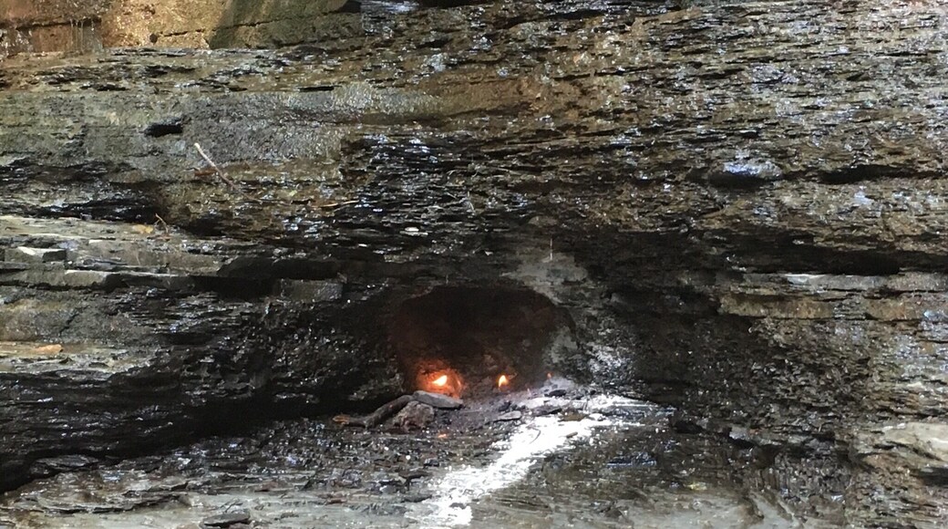 Short hike.. august 2016 during the drought.. still a beauty tho!