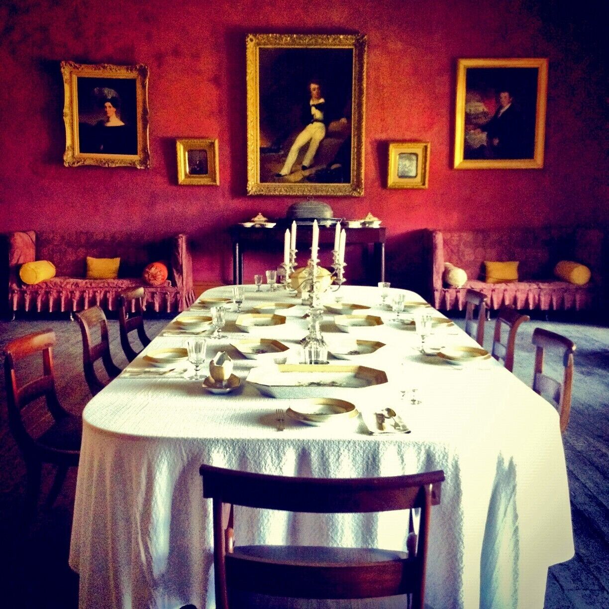 Perched regally above Otsego Lake in New York's Glimmerglass State Park, Hyde Hall is one of America's last, great Neo-Classical homes. The visitor center offers a wonderful tour of the house, a true trip back in time speckled with intriguing stories and details. Amazing collection of period artifacts, furniture, art, objects and more. Be sure and take time to wander the grounds, the views are extraordinary. A must-see if you're in the Cooperstown area. Admission $8-10, kids under 6 free. âą http://hydehall.org  âą #Cooperstown #NewYork #historic #mansion