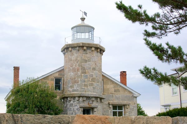 Stonington\'s Old Lighthouse Museum which includes a lighthouse