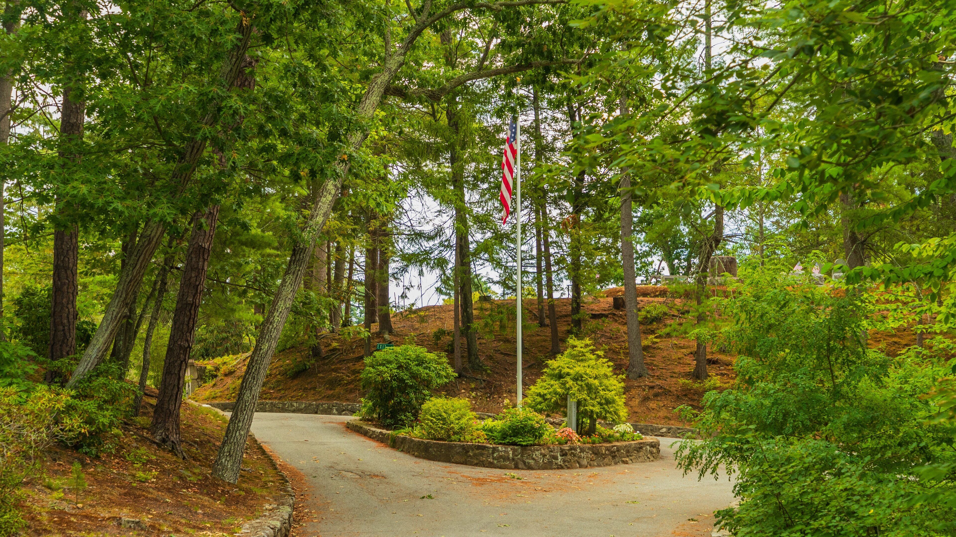 Sleepy Hollow Cemetery featuring a garden
