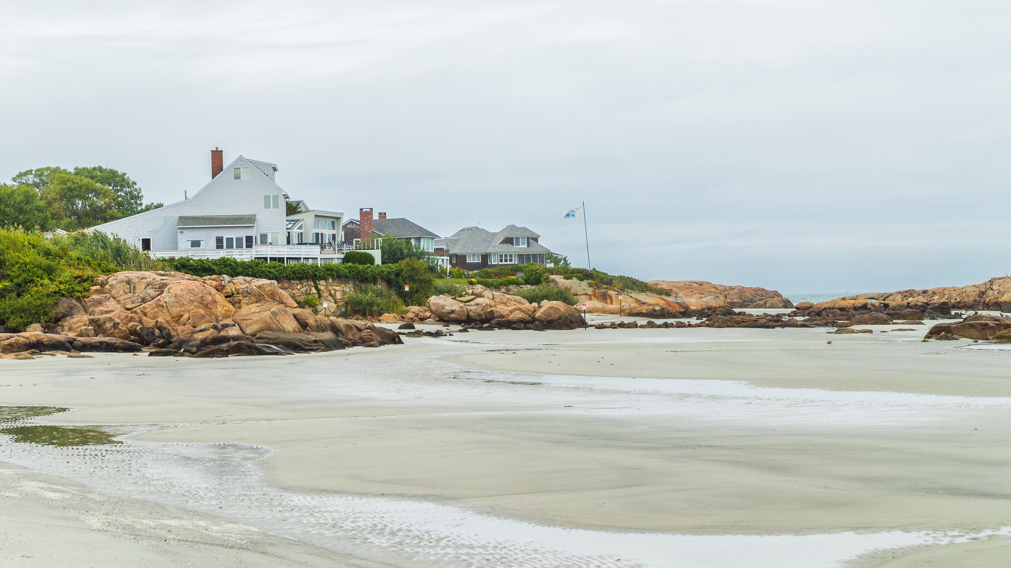 Wingaersheek Beach featuring rugged coastline and general coastal views