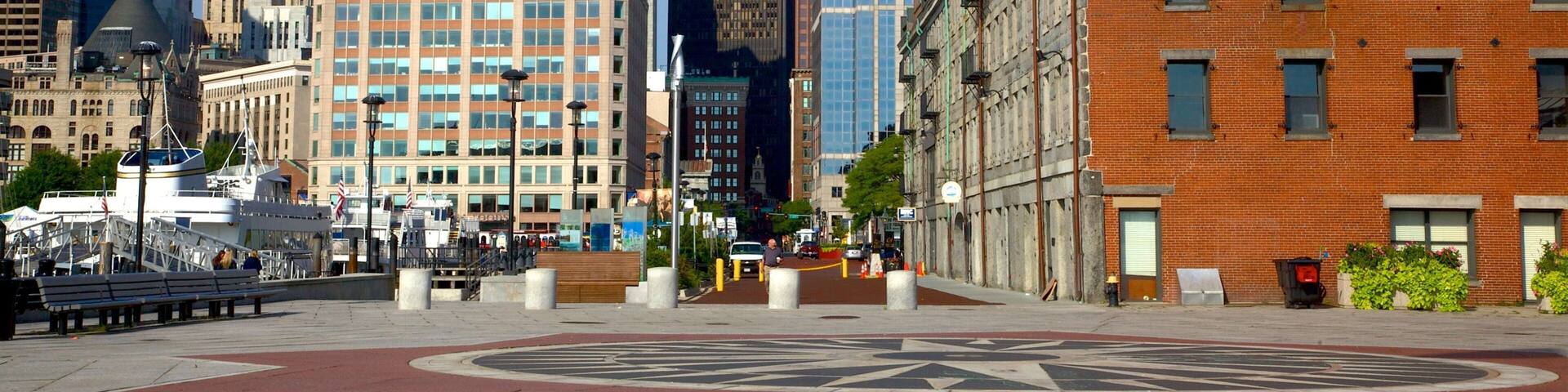 HarborWalk showing a square or plaza and a city