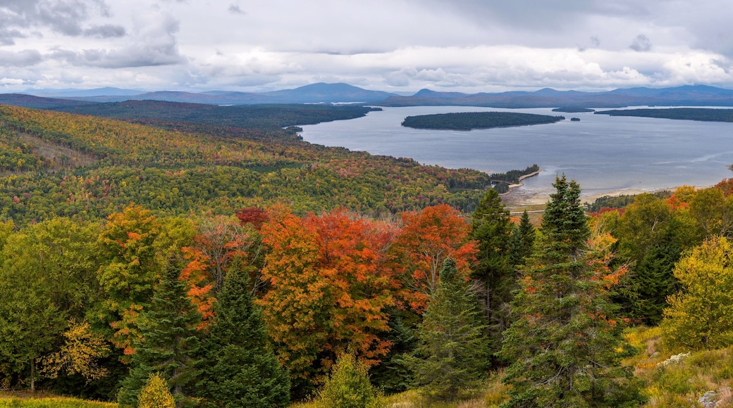 Mooselookmeguntic Lake
