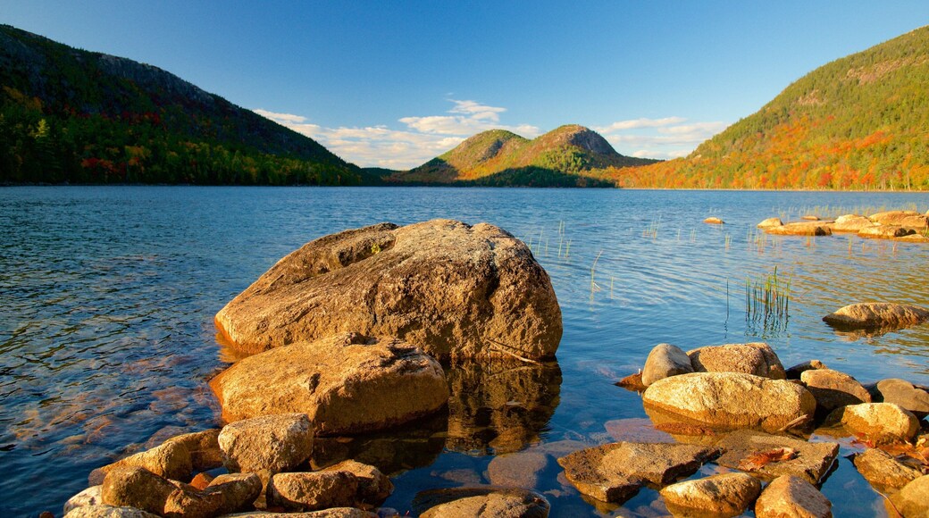 Bar Harbor mettant en vedette mare et panoramas