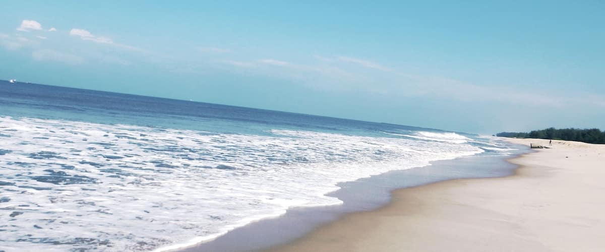 Enjoy the rhythm in the calmness of the sea. It has a beautiful shoreline.