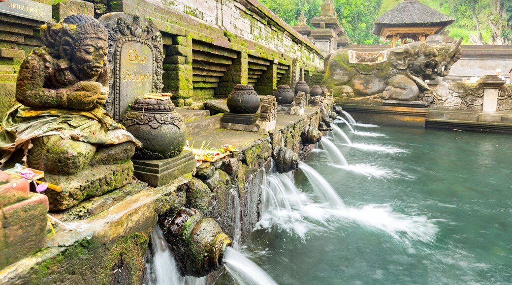 View Tirta Empul means Holy Spring in Balinese.