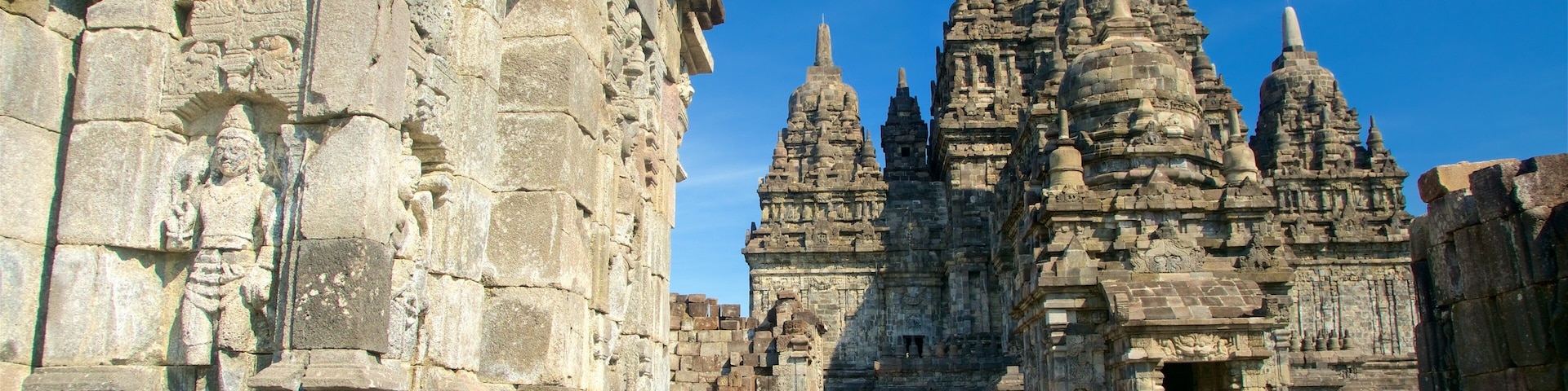 Yogyakarta mit einem Geschichtliches und historische Architektur