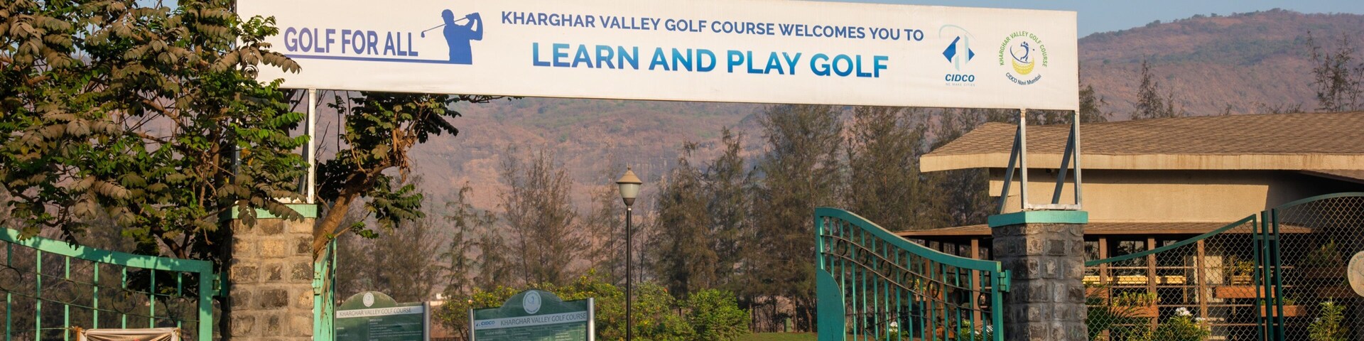 Kharghar Valley Golf Course which includes signage