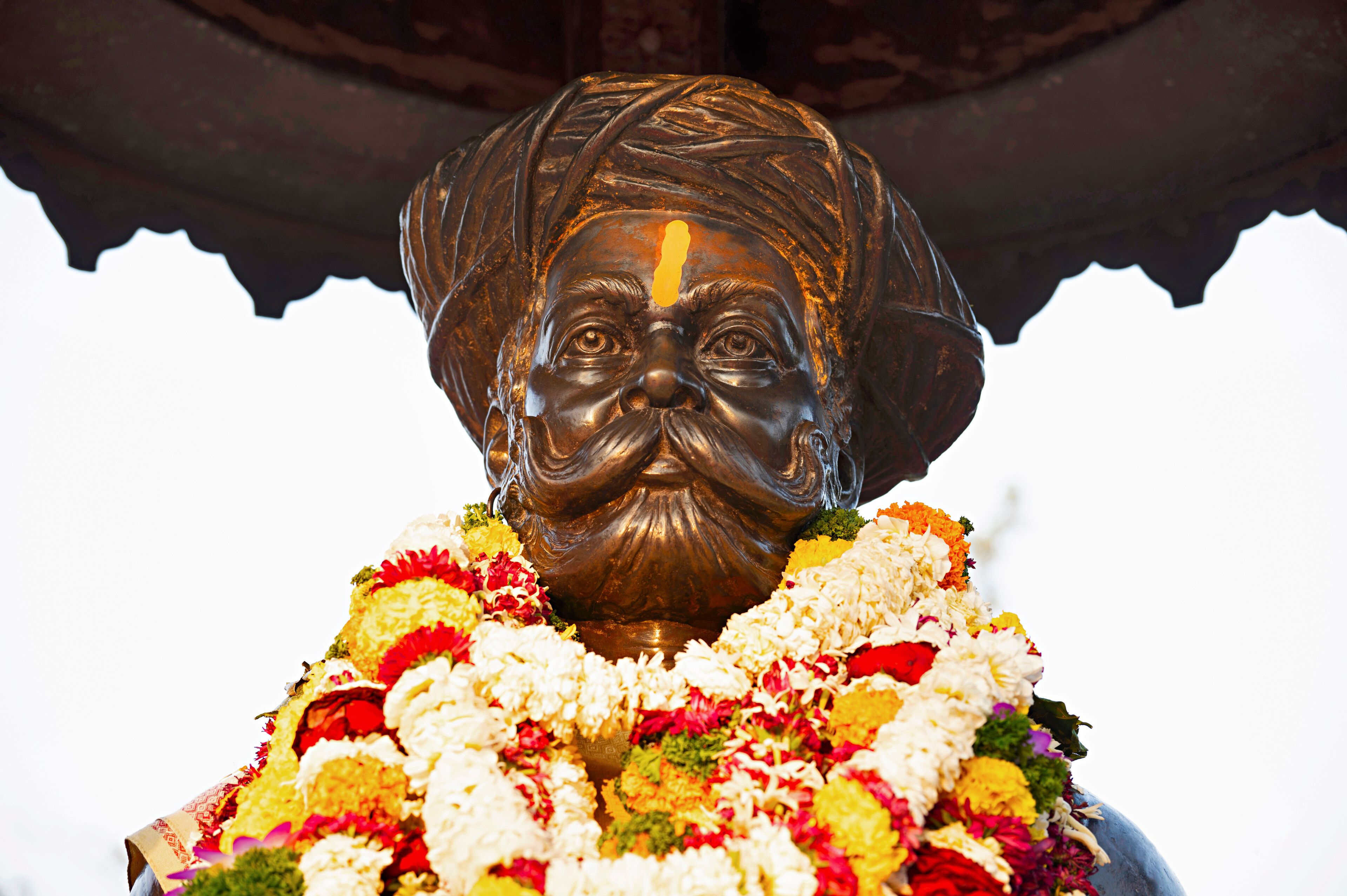 Bronze statue of Subhedar Tanhaji Malusare, Sinhagad Fort, located in Pune, Maharashtra, india