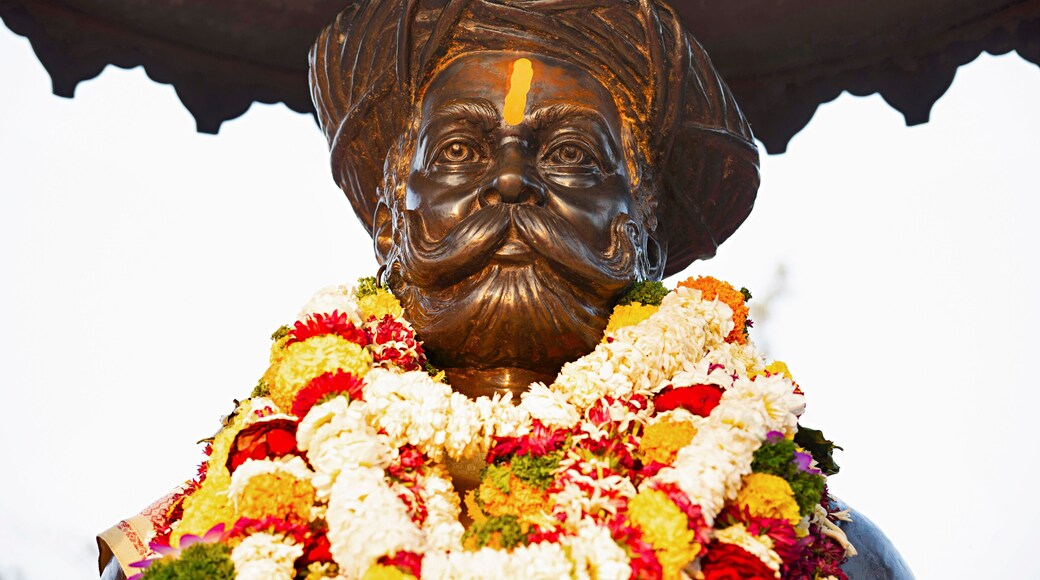 Bronze statue of Subhedar Tanhaji Malusare, Sinhagad Fort, located in Pune, Maharashtra, india