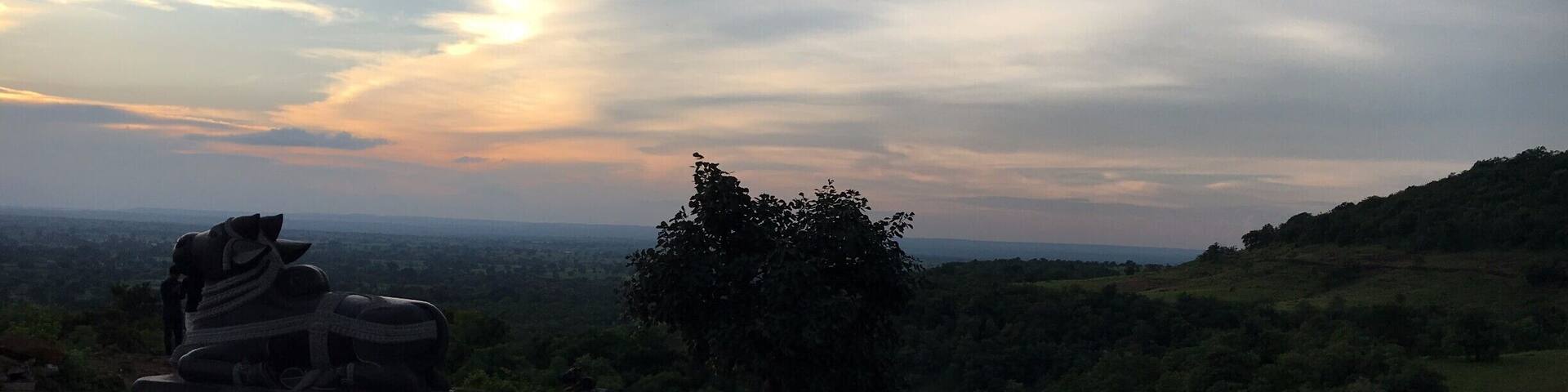 A Day outing from Hyderabad, perfect for enjoying nature, trek (Beginner) and a nice drive from Hyderabad
At a distance from this place is Kotepally which has a reservoir and has Kayaking facility at very reasonable charges which makes this trip complete with nature, trek and Kayaking