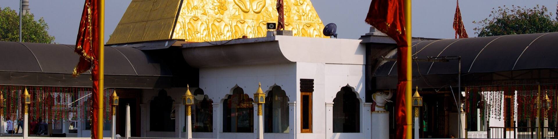 Jalandhar showing a temple or place of worship, religious aspects and a city