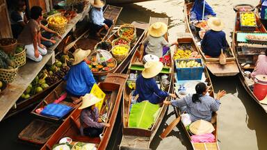 Amphawa Floating market, Amphawa, Thailand